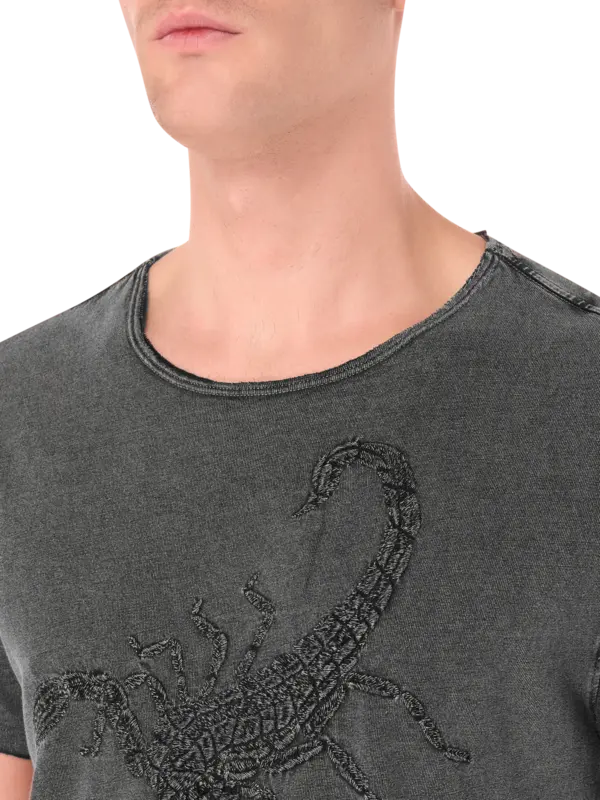 /original/KG6523S24BQM14B_CONS_012Charcol_4.PNG_convert-600x800