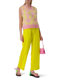 فيست إنتراسيا كبير الحجم مزين بزهور