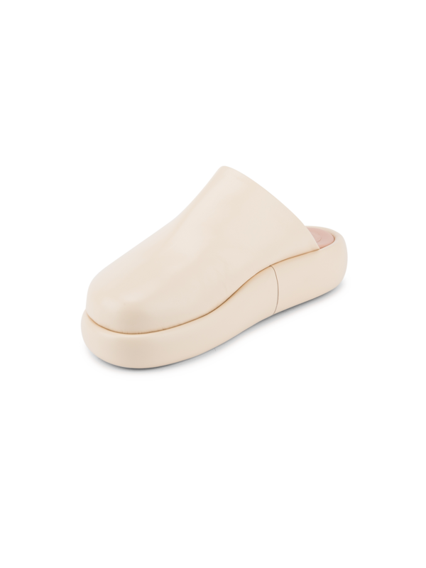 /original/Kateyoung0001_ILIO_3000 Cream_2.png_convert-600x800