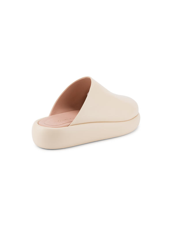 /original/Kateyoung0001_ILIO_3000 Cream_3.png_convert-600x800