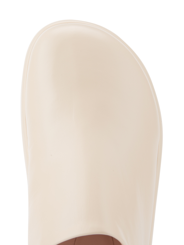 /original/Kateyoung0001_ILIO_3000 Cream_4.png_convert-600x800