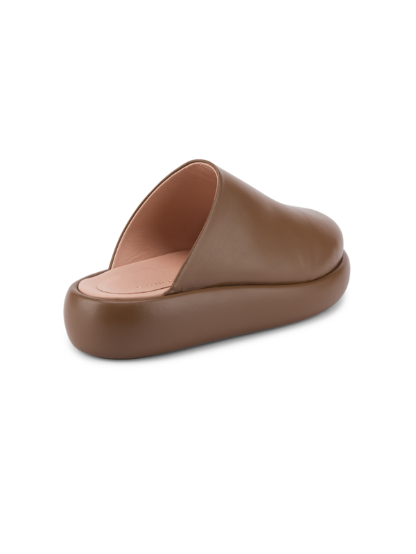 /original/Kateyoung0001_ILIO_4500 Brown_3.png_convert-600x800