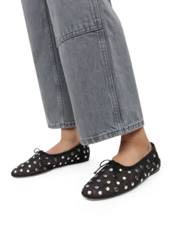 /original/LANDON_LORA_Black Mesh_2.png_convert-240x320