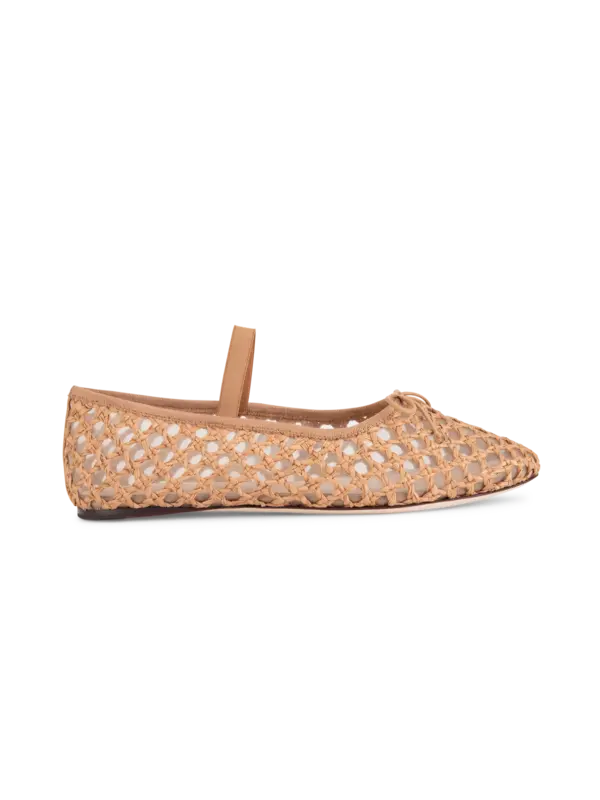 /original/LEONIEBRWN_LORA_Brown_1.png_convert-600x800