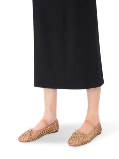 /original/LEONIEBRWN_LORA_Brown_2.png_convert-240x320