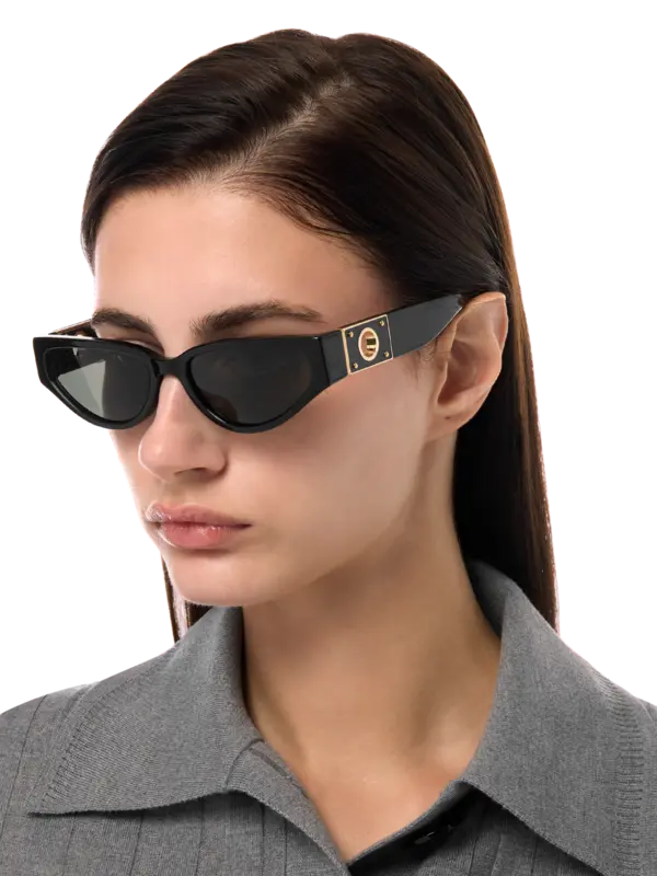 نظارة شمسية تومي من ليندا فارو