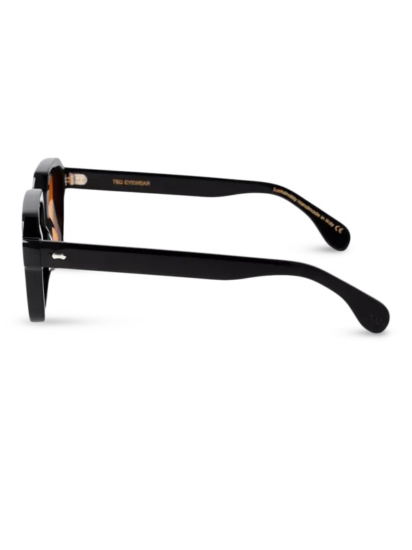 /original/LIEBKOR_TBD_BlackOrang_5.png_convert-600x800