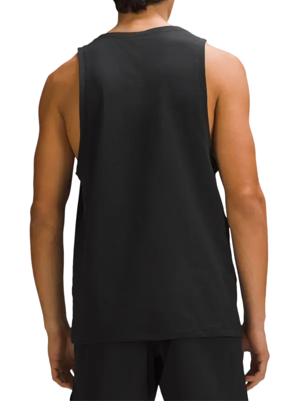 بلوزة بدون أكمام من تشكيلة زيرود إن