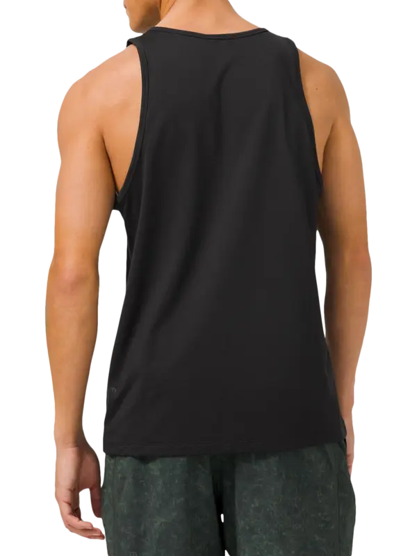 فيست ذا فاندمنتال بدون أكمام