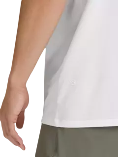 فيست ذا فاندمنتال بدون أكمام