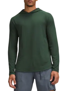 هودي من تشكيلة لايسنس تو ترين