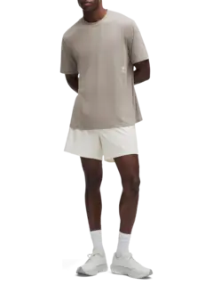 /original/LM3GABS_070108_LULU_70108_2.png_convert-240x320