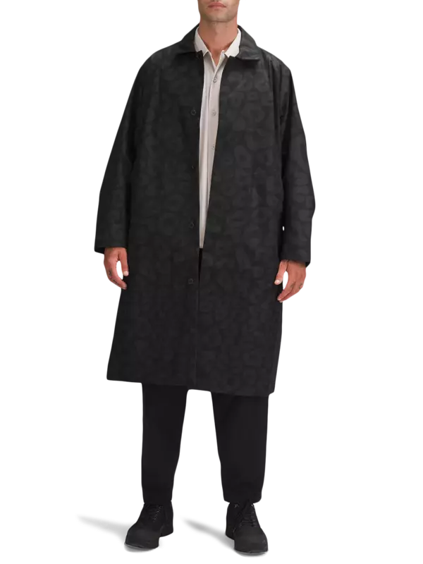 معطف لاب بطبعة جلد الفهد