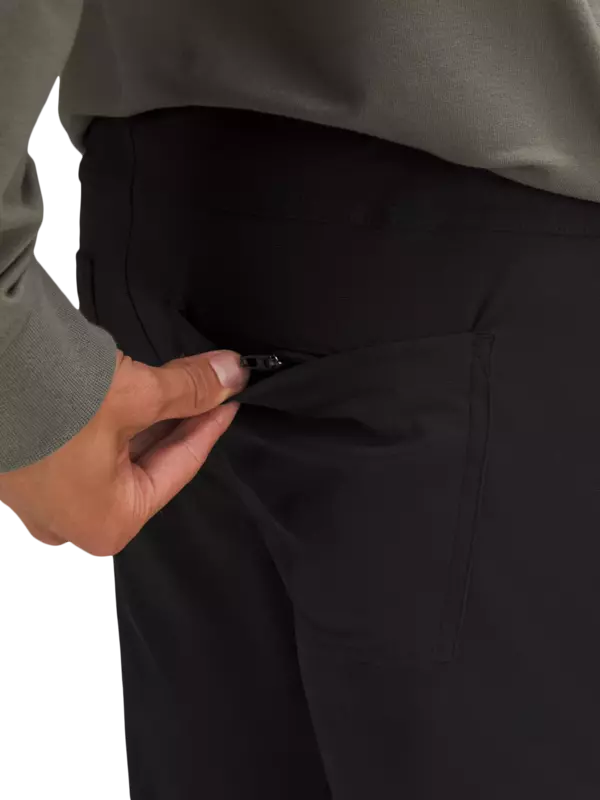 بنطال بقصة ضيقة ABC مقاس 32 بوصة