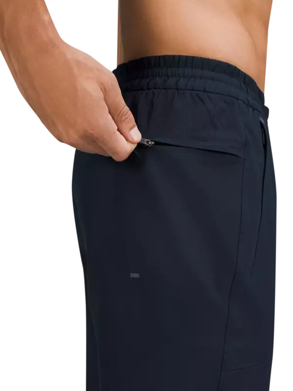 /original/LM5AEGS_031382_LULU_031382_4.png_convert-600x800