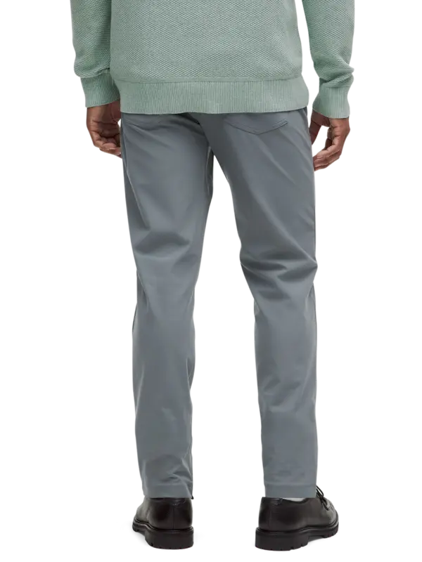 /original/LM5AQRS_068027_LULU_68027_3.png_convert-600x800