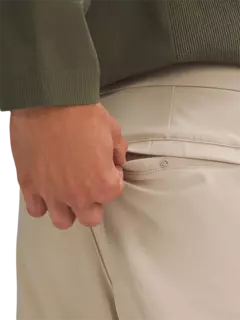 بنطال بقصة ضيقة من ABC مقاس 30 بوصة