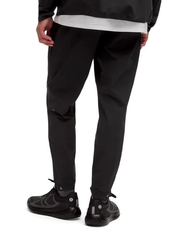 /original/LM5ARGS_0001_LULU_1_3.png_convert-600x800