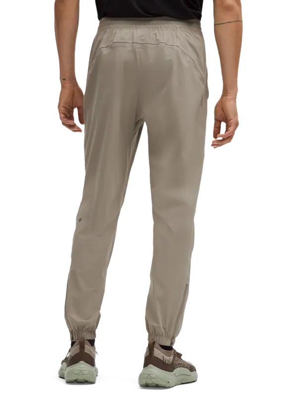 /original/LM5AY7S_070108_LULU_70108_3.png_convert-600x800