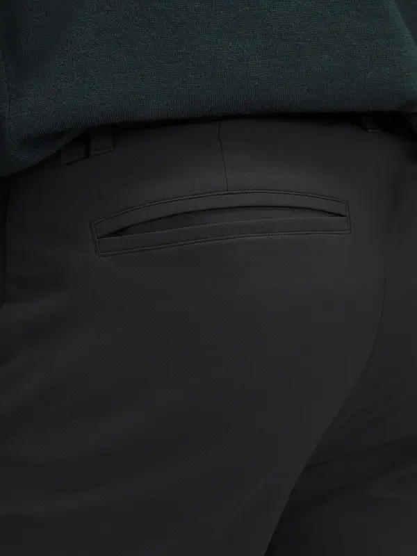 /original/LM5AZTS_0001_LULU_1_5.png_convert-600x800