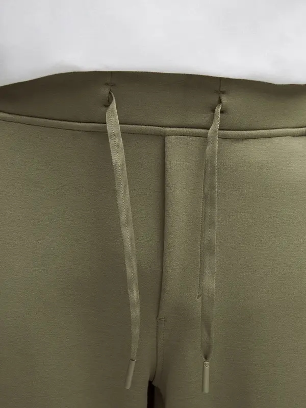 /original/LM5B18S_062214_LULU_62214_4.png_convert-600x800