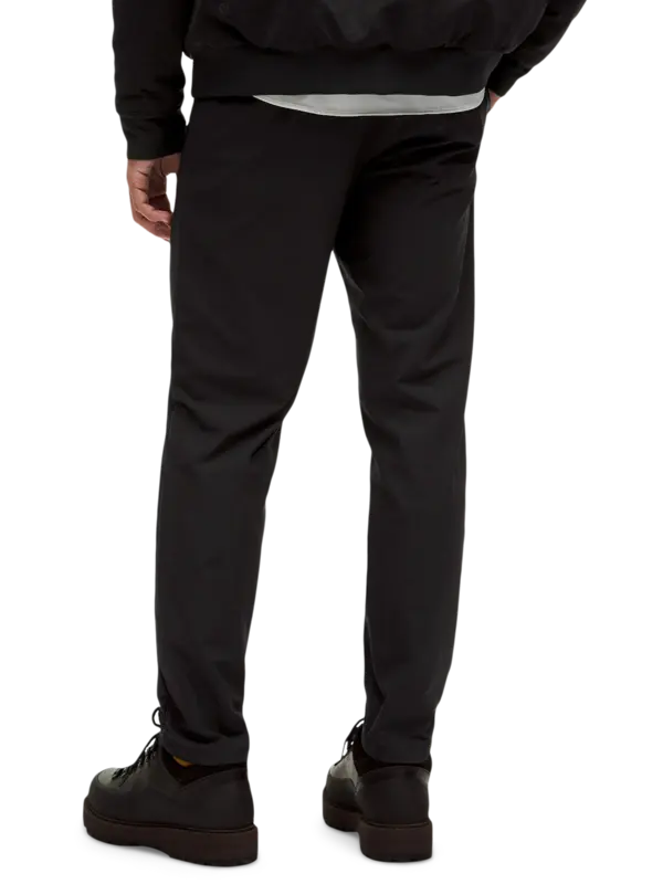 /original/LM5B44S_0001_LULU_1_3.png_convert-600x800