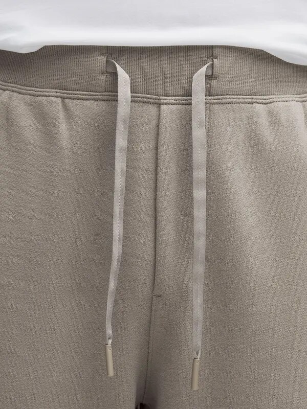 /original/LM5BBRS_070108_LULU_70108_3.png_convert-600x800