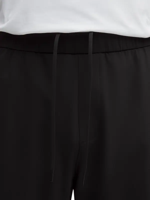 /original/LM5BOZS_0001_LULU_1_4.png_convert-600x800