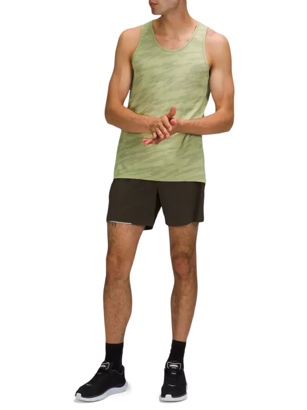 شورت سيرج مبطن مقاس 6 بوصة