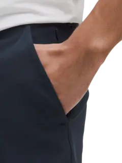 /original/LM7BGUS_031382_LULU_31382_4.png_convert-240x320