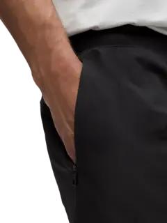 /original/LM7BHLS_0001_LULU_1_4.png_convert-240x320