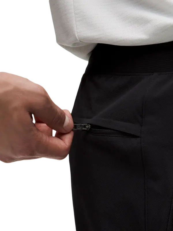 /original/LM7BHLS_0001_LULU_1_5.png_convert-600x800