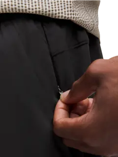 /original/LM7BNCS_0001_LULU_1_5.png_convert-240x320