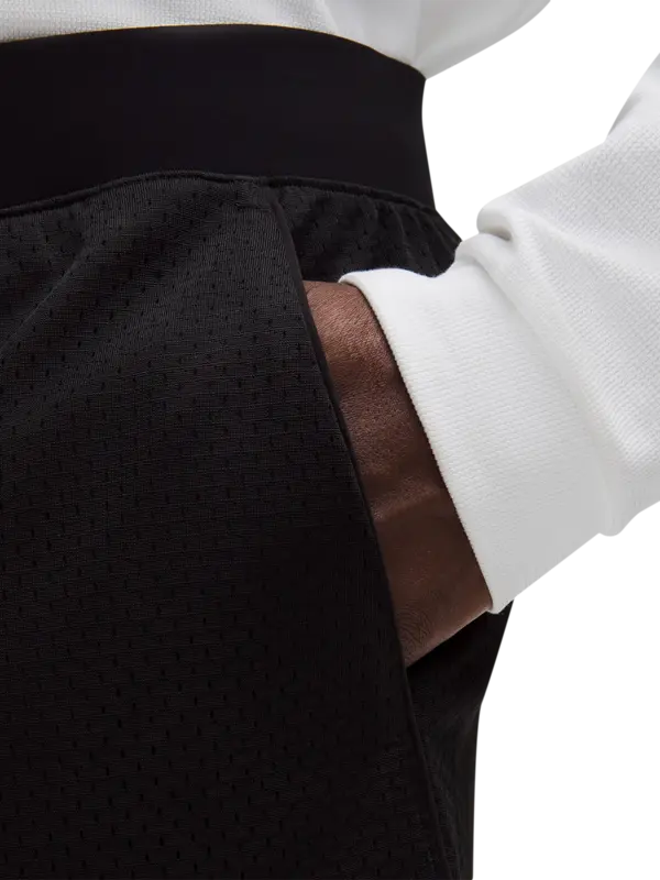 /original/LM7BSES_4310_LULU_4310_5.png_convert-600x800