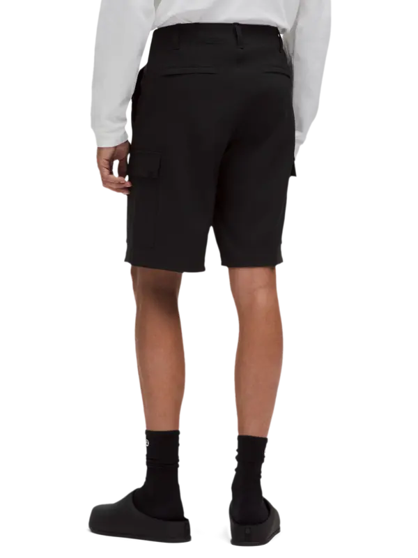 /original/LM7BSOS_0001_LULU_1_3.png_convert-600x800