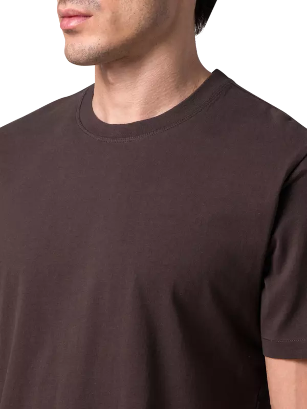 تيشيرت مزين بشعار فريم