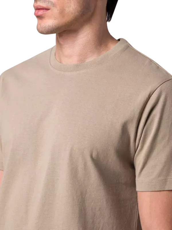 تيشيرت مزين بشعار فريم