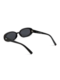 /original/LSP1802189_LESP_Blacksmoke_4.png_convert-240x320