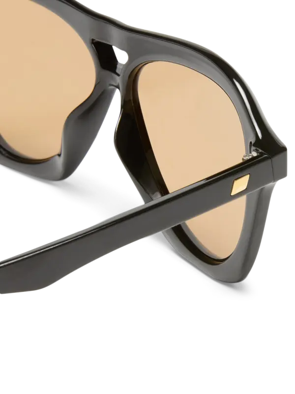 /original/LSP2552211_LESP_Blacklight_5.png_convert-600x800