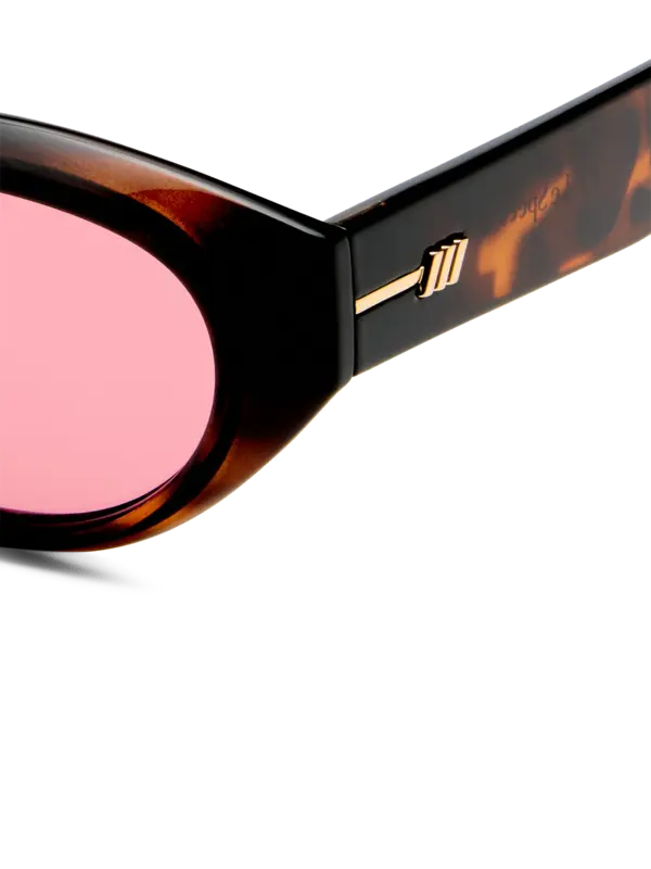 /original/LSP2552244_LESP_Tortcrimso_5.png_convert-600x800