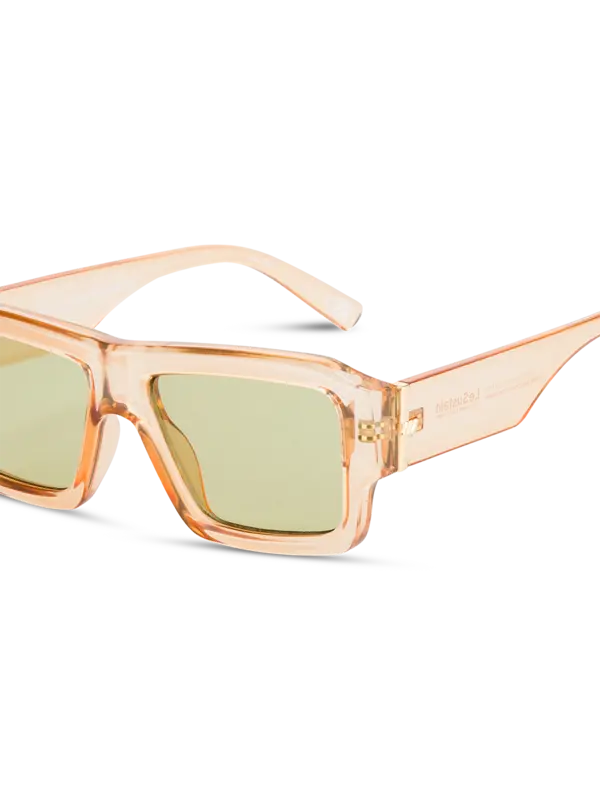 /original/LSU2429743_LESP_Blacksmoke_4.png_convert-600x800