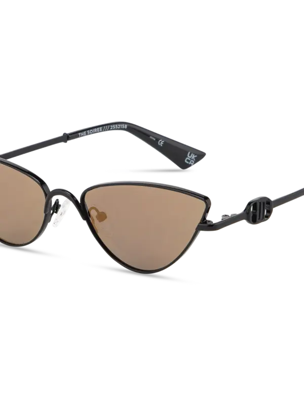 /original/LSU2552158_LESP_Blacksmoke_5.png_convert-600x800