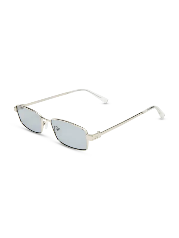 /original/LSU2552238_LESP_Silversmok_4.png_convert-600x800