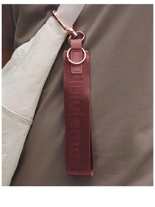 /original/LU9B20S_072116_LULU_72116_2.png_convert-600x800