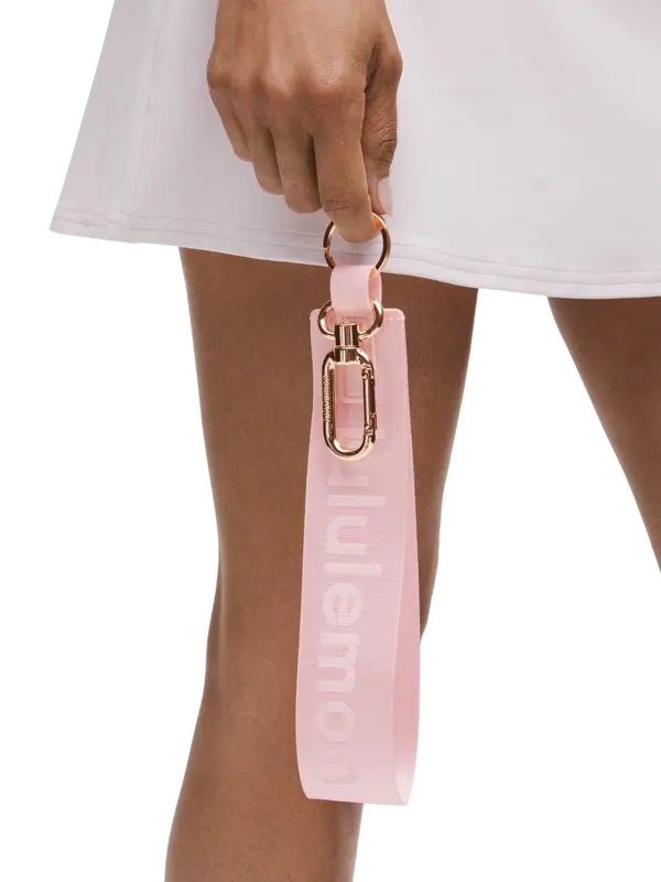 /original/LU9B20S_072719_LULU_72719_2.png_convert-600x800