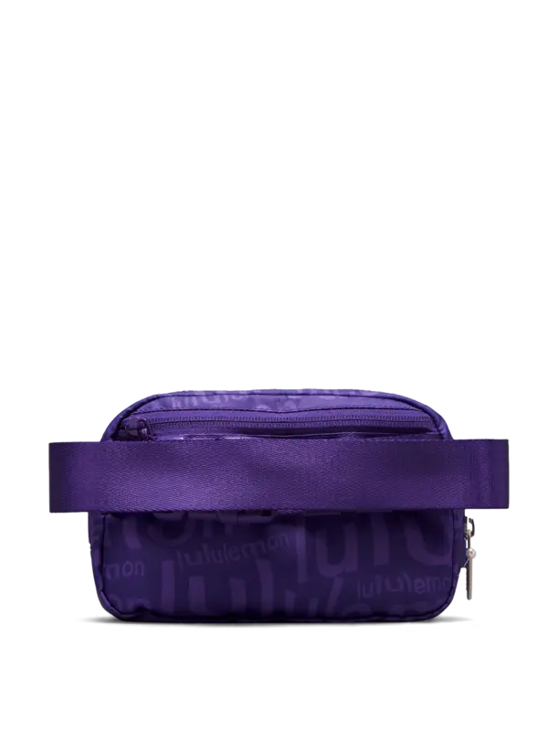 حقيبة Everywhere للخصر بحزام