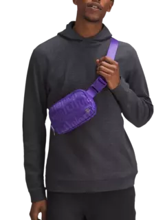 حقيبة Everywhere للخصر بحزام