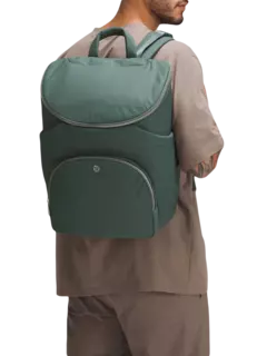 حقيبة ظهر للآباء الجدد