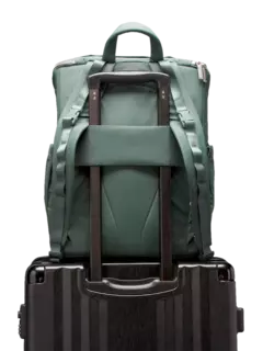 حقيبة ظهر للآباء الجدد