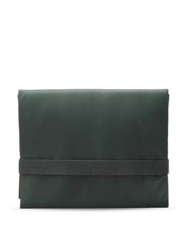 حقيبة ظهر للآباء الجدد